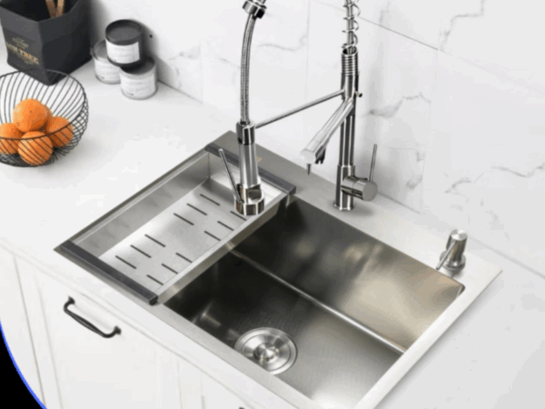 Quais as funcionalidades e acessórios que a cuba gourmet cozinha pode ter para otimizar suas tarefas?